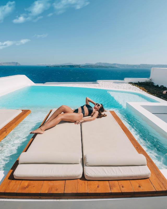 The Eclectic Villa with Infinity Heated Private Pool image 2