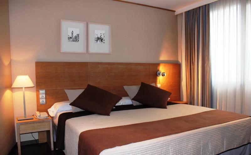 Standard Double or Twin Room image 1