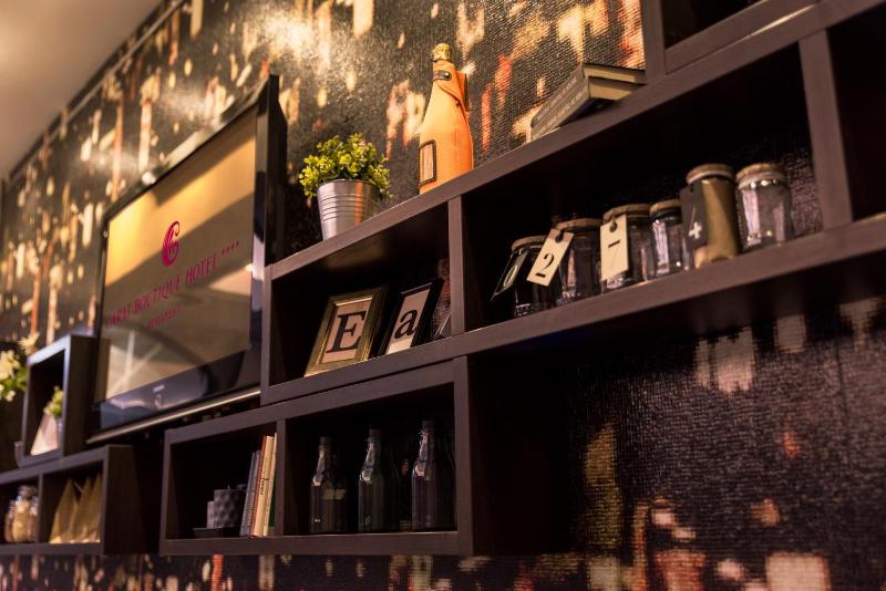 Carat Boutique Hotel - image 9
