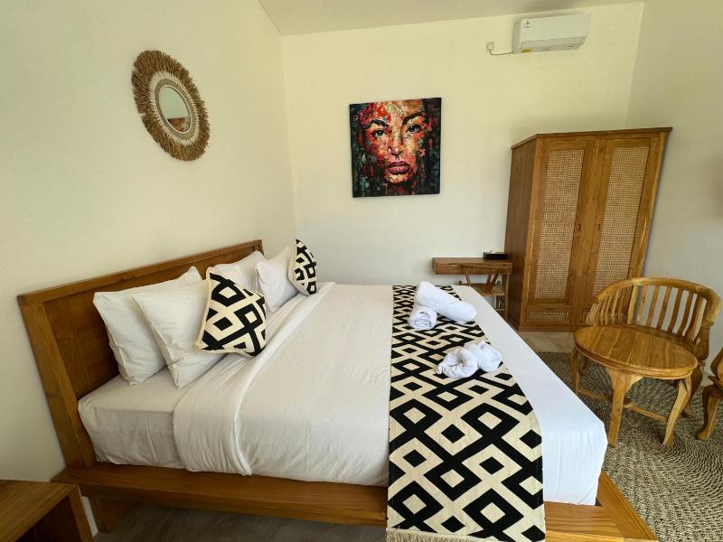 Chic Brand New 4 BR villa with Pool near The Beach - image 8