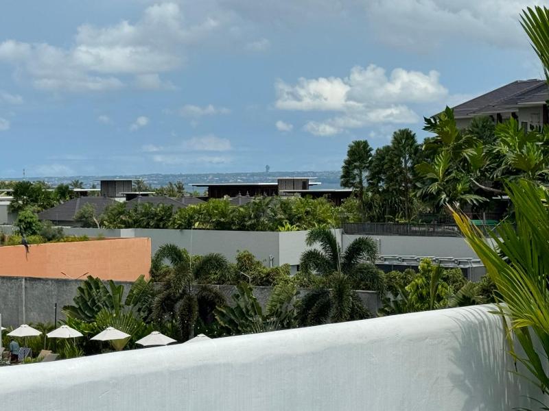 Chic Brand New 4 BR villa with Pool near The Beach - image 23