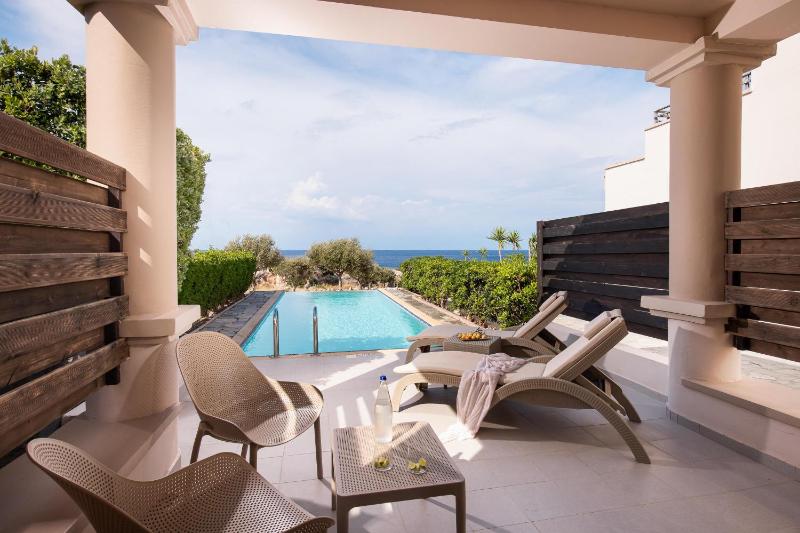 KRESTEN ROYAL Euphoria Resort - image 15