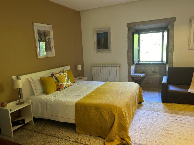 Double Room image 1