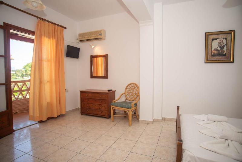 Two-Bedroom Apartment with Balcony image 4