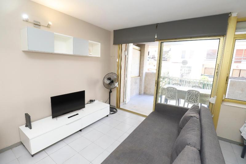 DIFFERENTFLATS Argenta - image 3