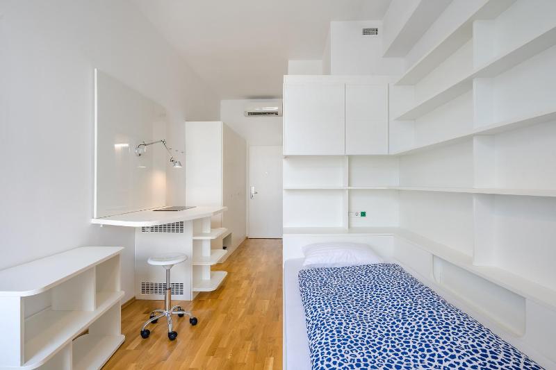 Budget Single Room image 3