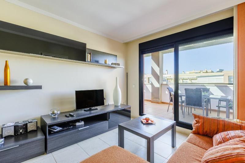 A&N Sea View Penthouse with Large Terrace & Pool - image 12