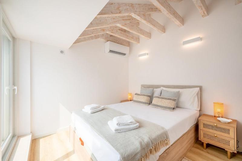 GuestReady - Beachfront dream in Sesimbra Images