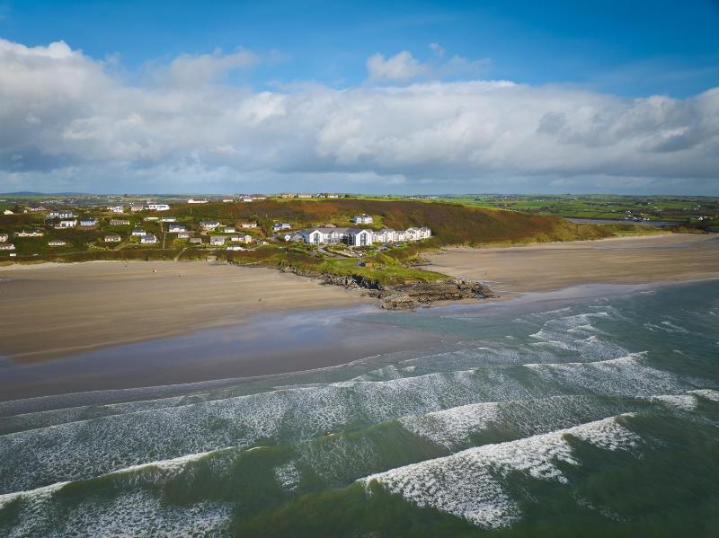 Inchydoney Island Lodge & Spa - image 1