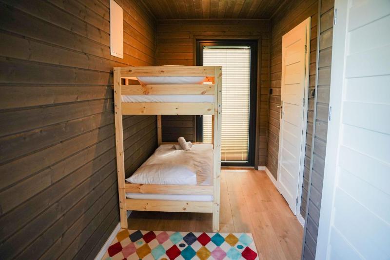 Two-Bedroom Apartment with Lake View image 2