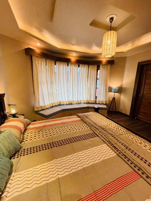 Unravel 3BR Floor Nainital - image 9