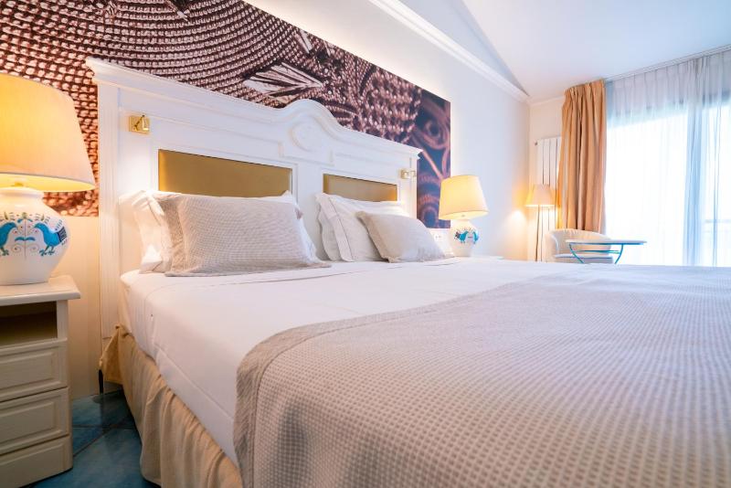 Superior Double or Twin Room image 3