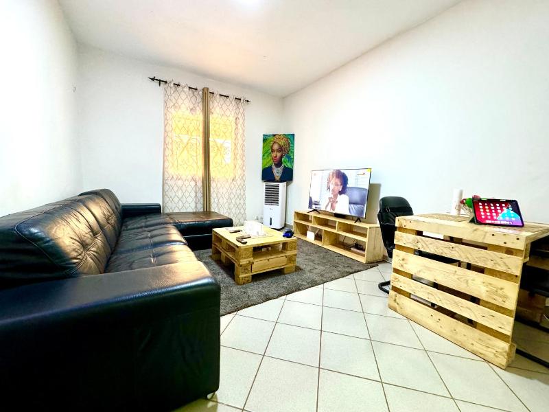 Grandissime appartement Yaoundé - image 14