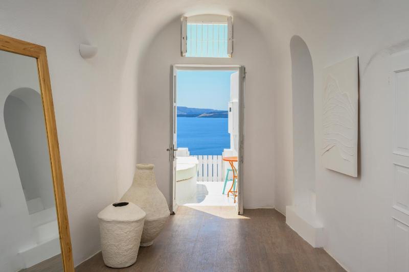 Sophia Oia View - image 33