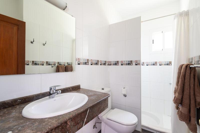 Two-Bedroom Bungalow image 3