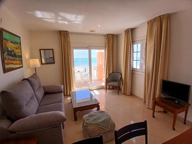 Lloyds Beach Club - image 44