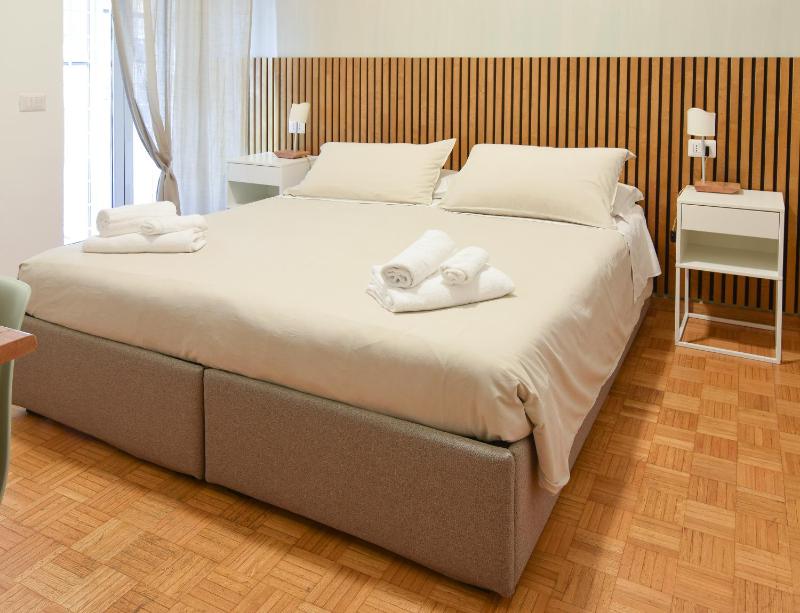 Double or Twin Room with Bathroom image 1