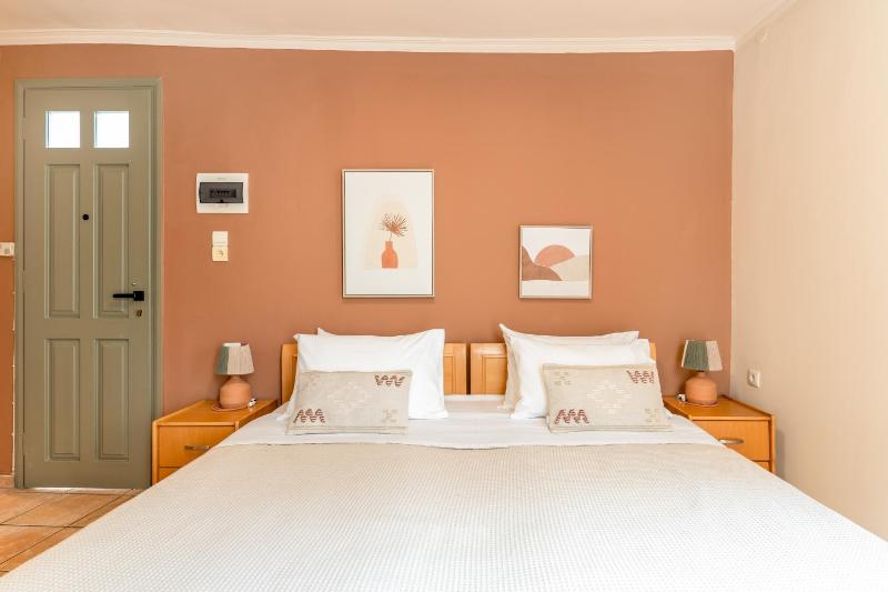 Double Room image 1