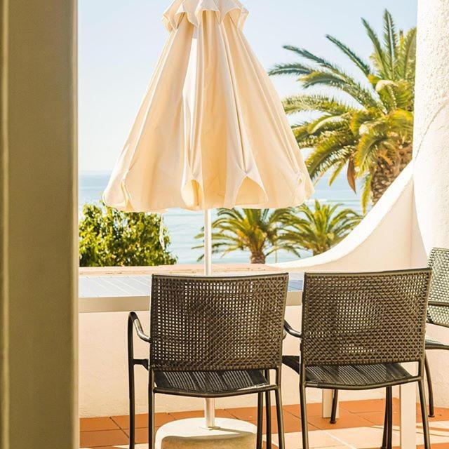 One-Bedroom Apartment with Sea View image 3