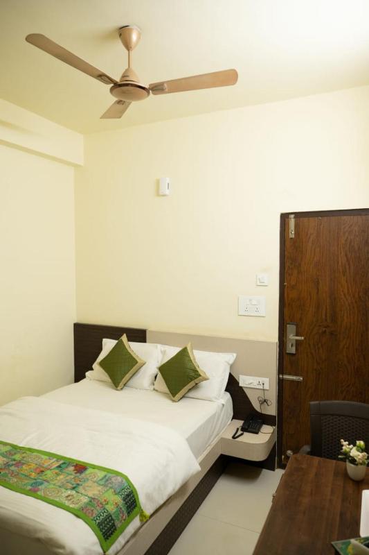 Standard Single Room image 1