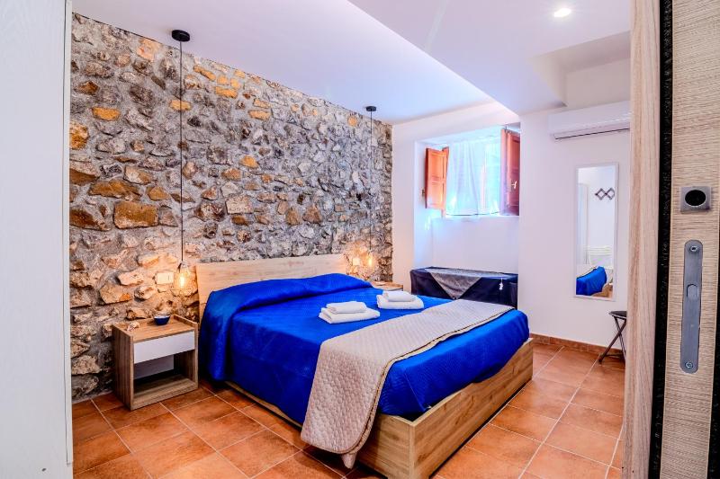 Lemon House Cefalu' Images