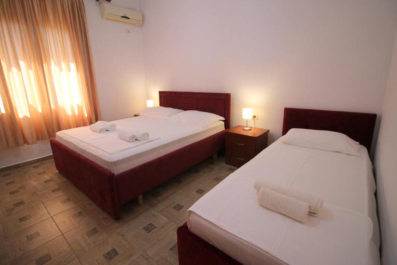 Ksamil City Center Villa - image 7