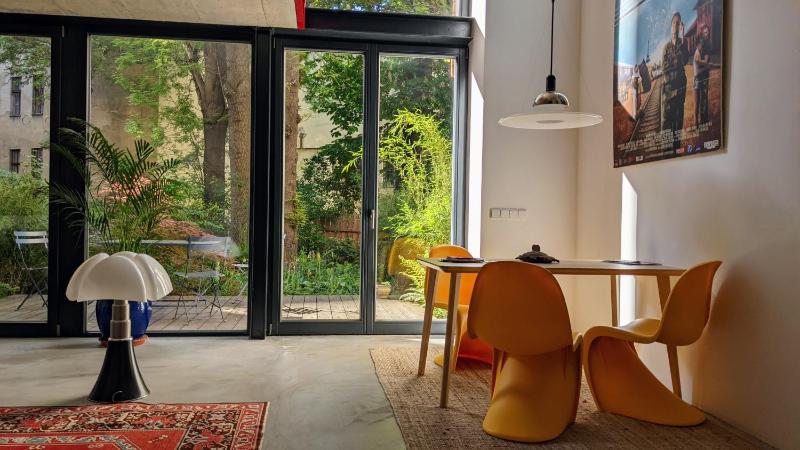 Romantic and atypical apartments in Prague's Montmartre Images
