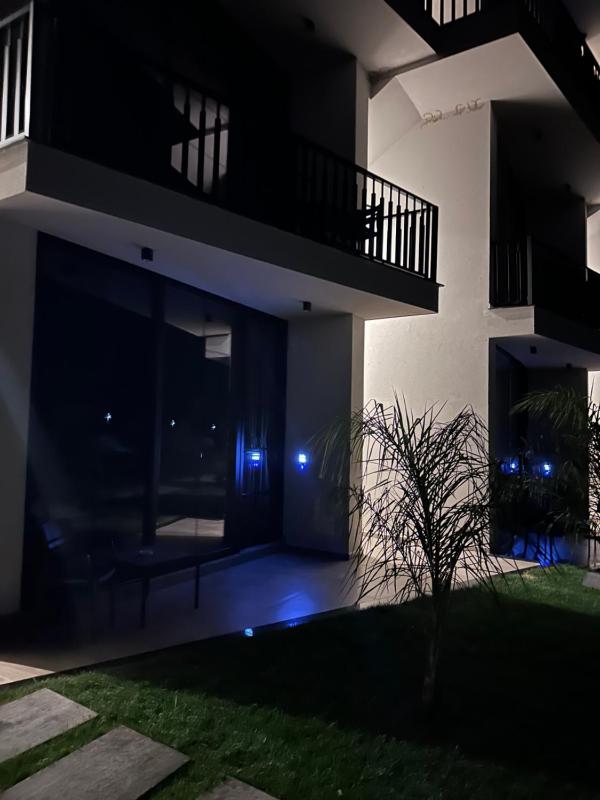 Posh Villas - image 4