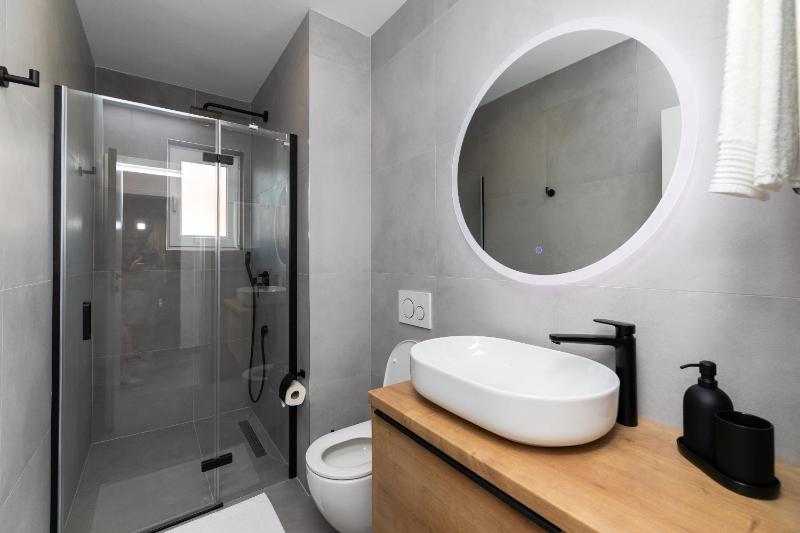Family-friendly apartments with swimming pool Supetar Brac - 12893 - image 13