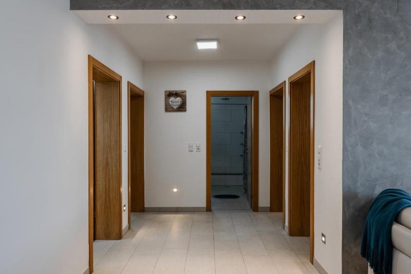 Apartments with parking space Vir - 23252 - image 7
