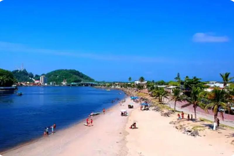 Refúgio 50 metros da praia - image 20