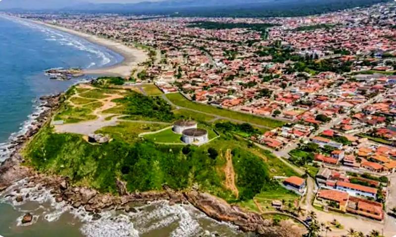 Refúgio 50 metros da praia - image 34