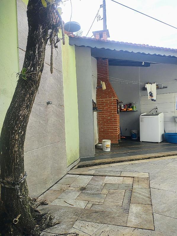 Refúgio 50 metros da praia - image 35