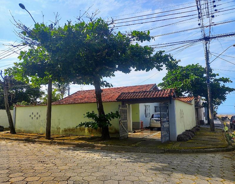 Refúgio 50 metros da praia - image 13