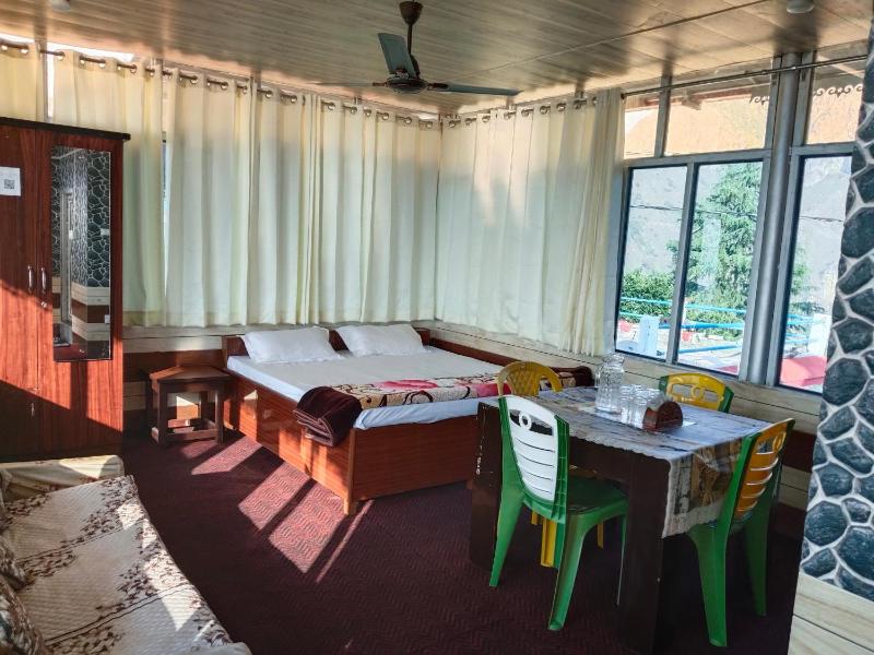Gulab - B Homestay - image 9