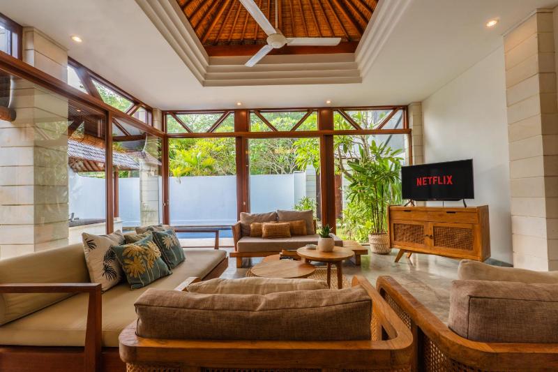 Canggu Escape Villa By Island Escape - image 12