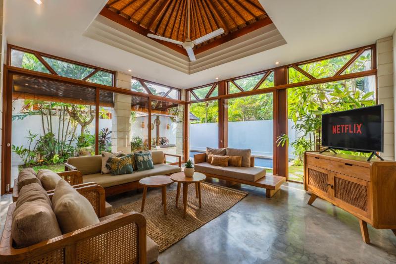 Canggu Escape Villa By Island Escape - image 35