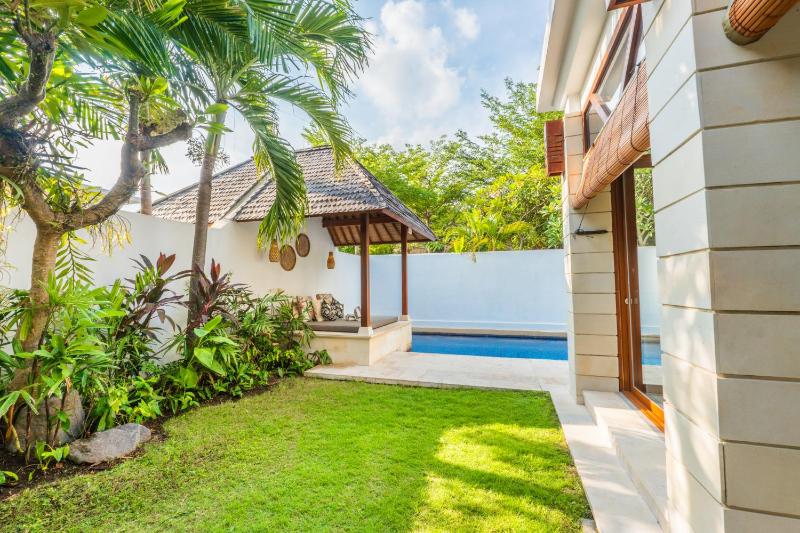 Canggu Escape Villa By Island Escape - image 32