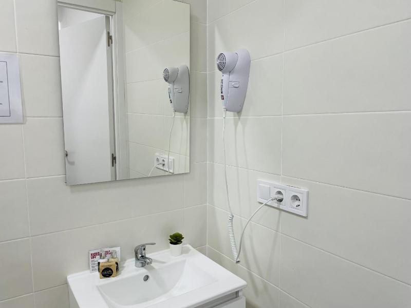 Apartamento Pacifico Ed Panama by At Home Costa del Sol - image 9