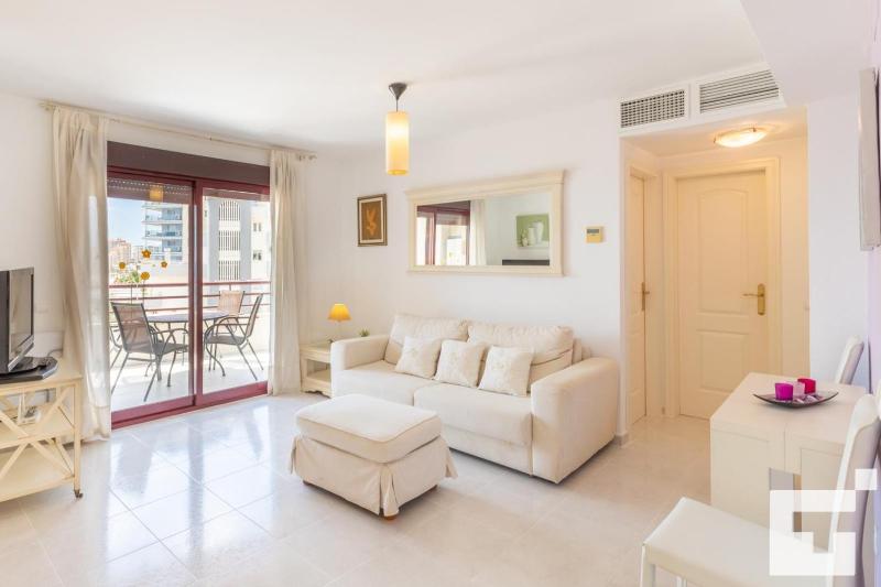 Apartamento Topacio IV 16C - Grupo Turis - image 7