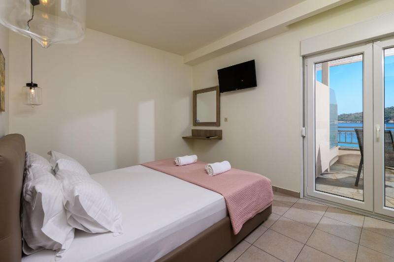 Two-Bedroom Apartment image 4