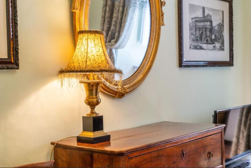 Deluxe Double Room with Castle View image 3