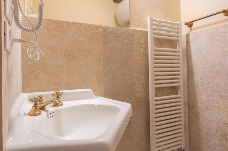 Deluxe Double Room with Castle View image 2
