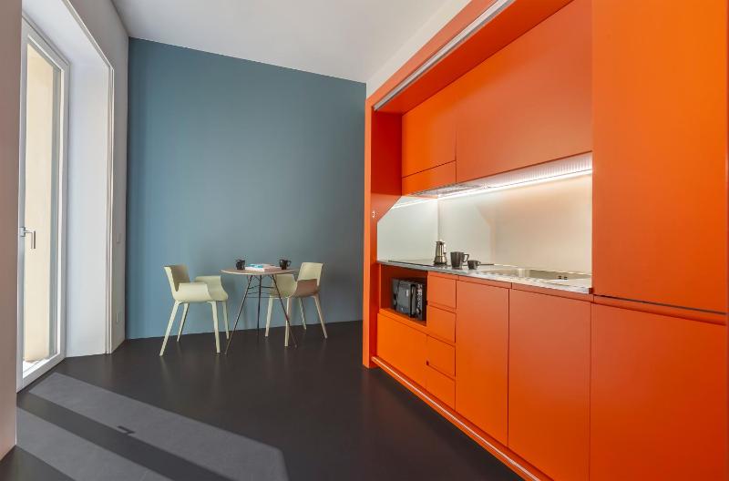 Fiveplace Design Suites & Apartments - image 34