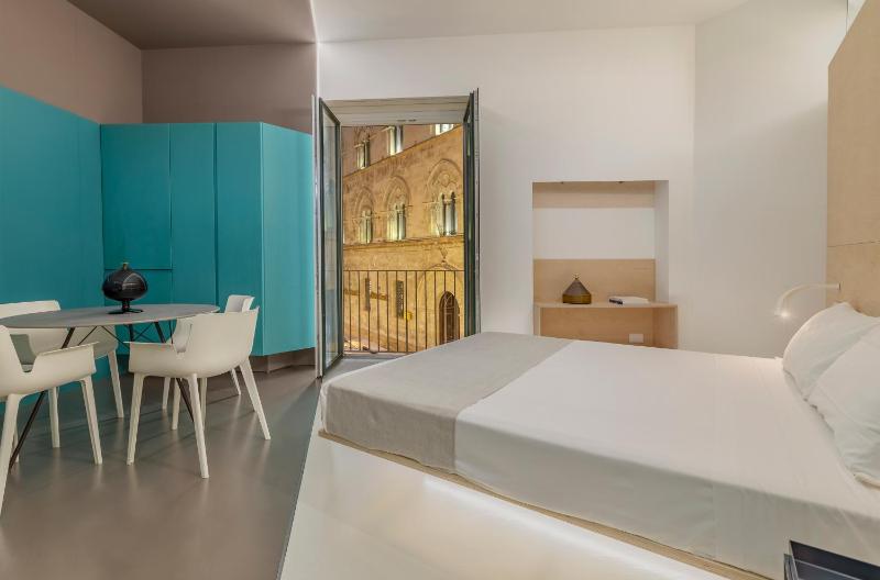 Fiveplace Design Suites & Apartments - image 8