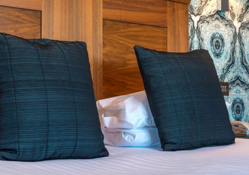 Executive Double Room with Inland View image 4