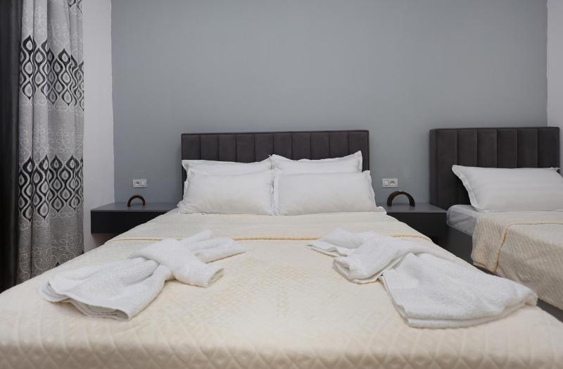 Berat Central Apartment - image 16