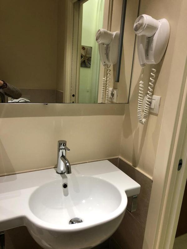 Double or Twin Room image 1