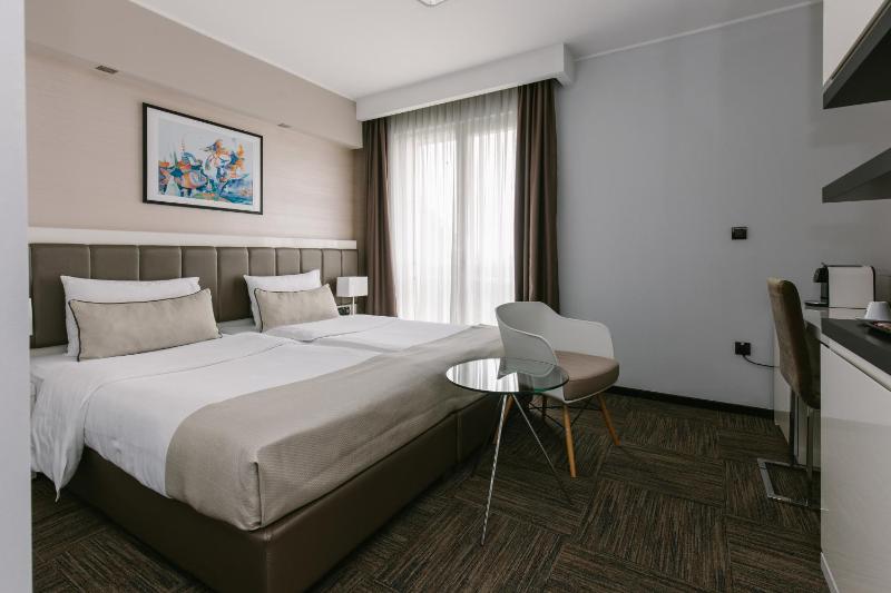 Superior Double or Twin Room image 3