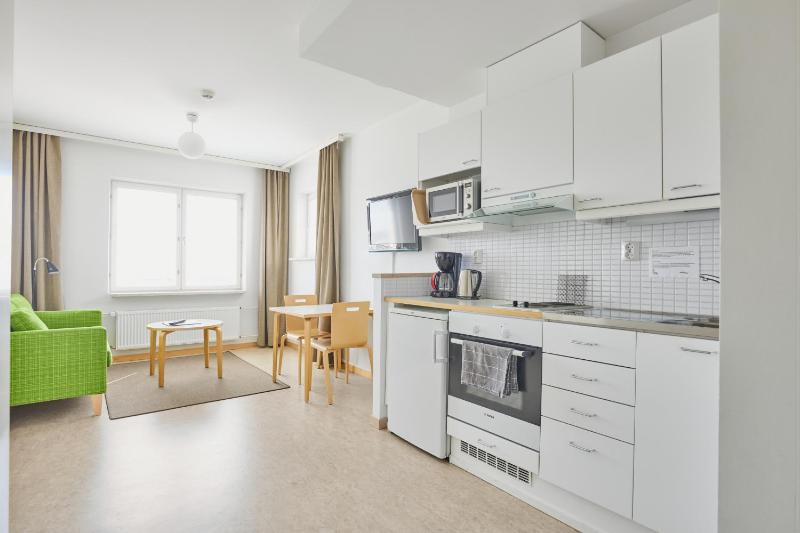 One-Bedroom Apartment image 2